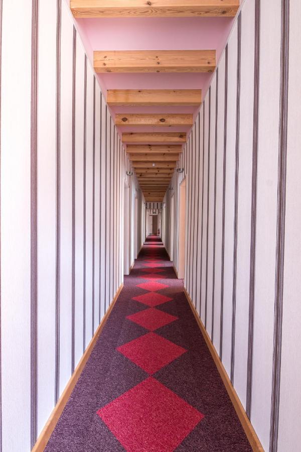 Abzali Hotel And Restaurant With Self Check-In Ādaži Eksteriør bilde