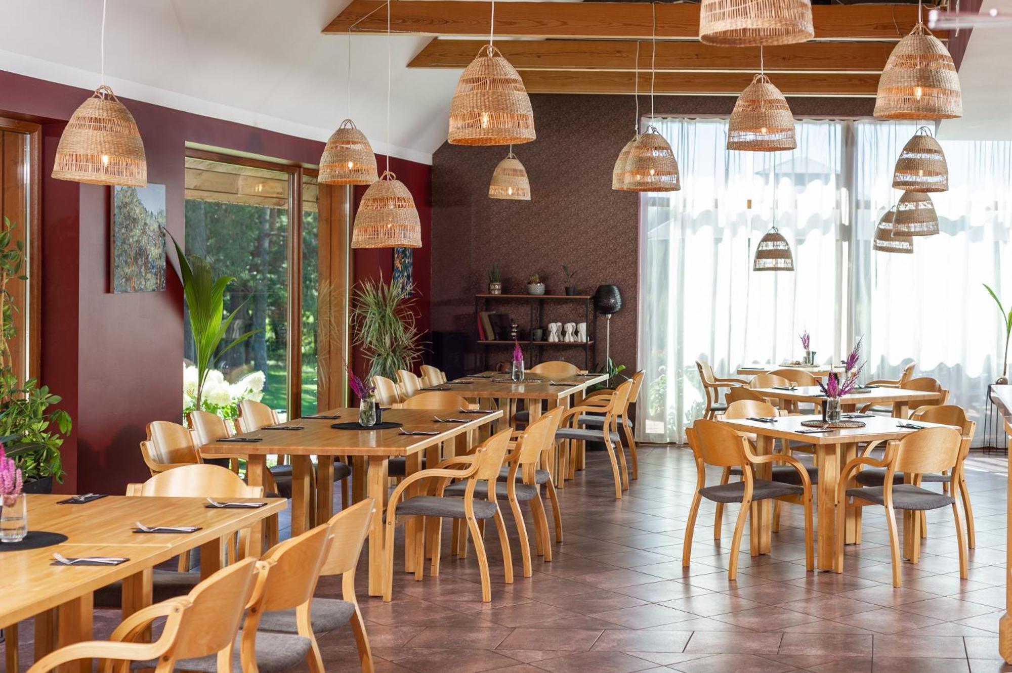 Abzali Hotel And Restaurant With Self Check-In Ādaži Eksteriør bilde