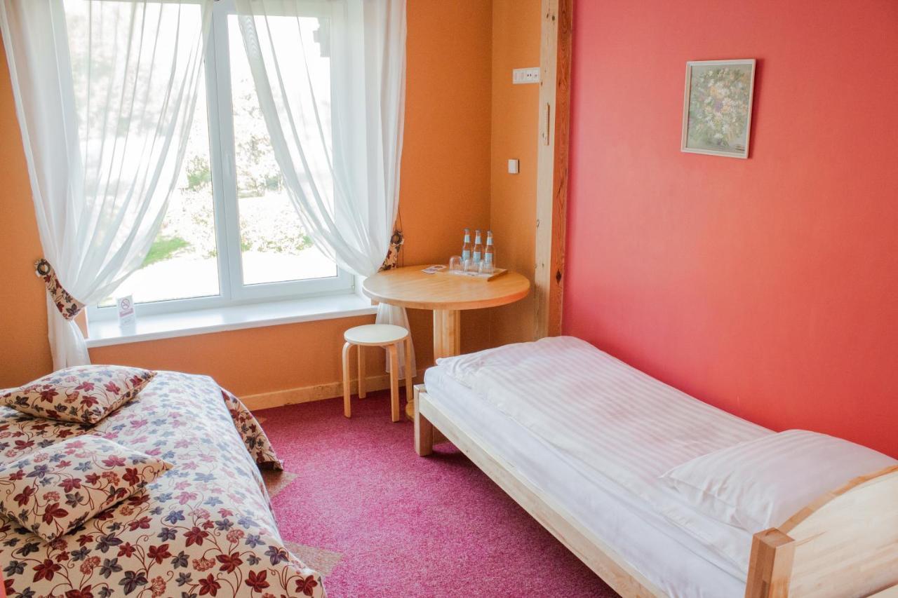 Abzali Hotel And Restaurant With Self Check-In Ādaži Eksteriør bilde